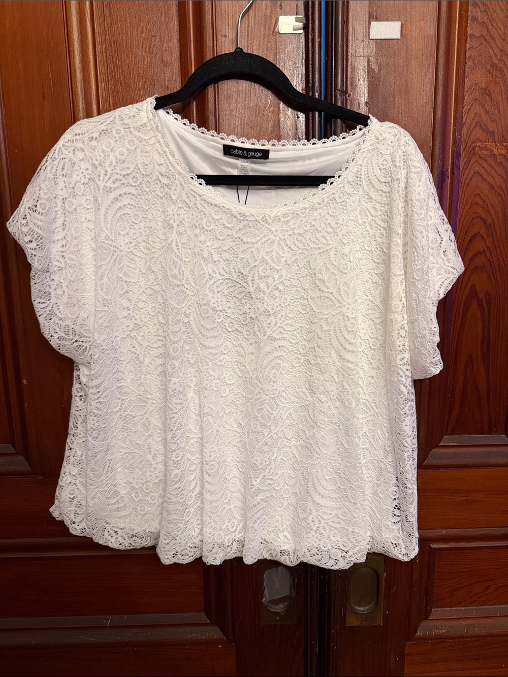Cable & Gauge White Lace Short-Sleeve Blouse